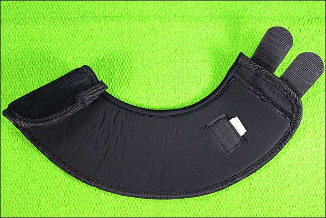 Black Medium Professional Choice Quick Wrap Hoof Soft Horse Bell Boot