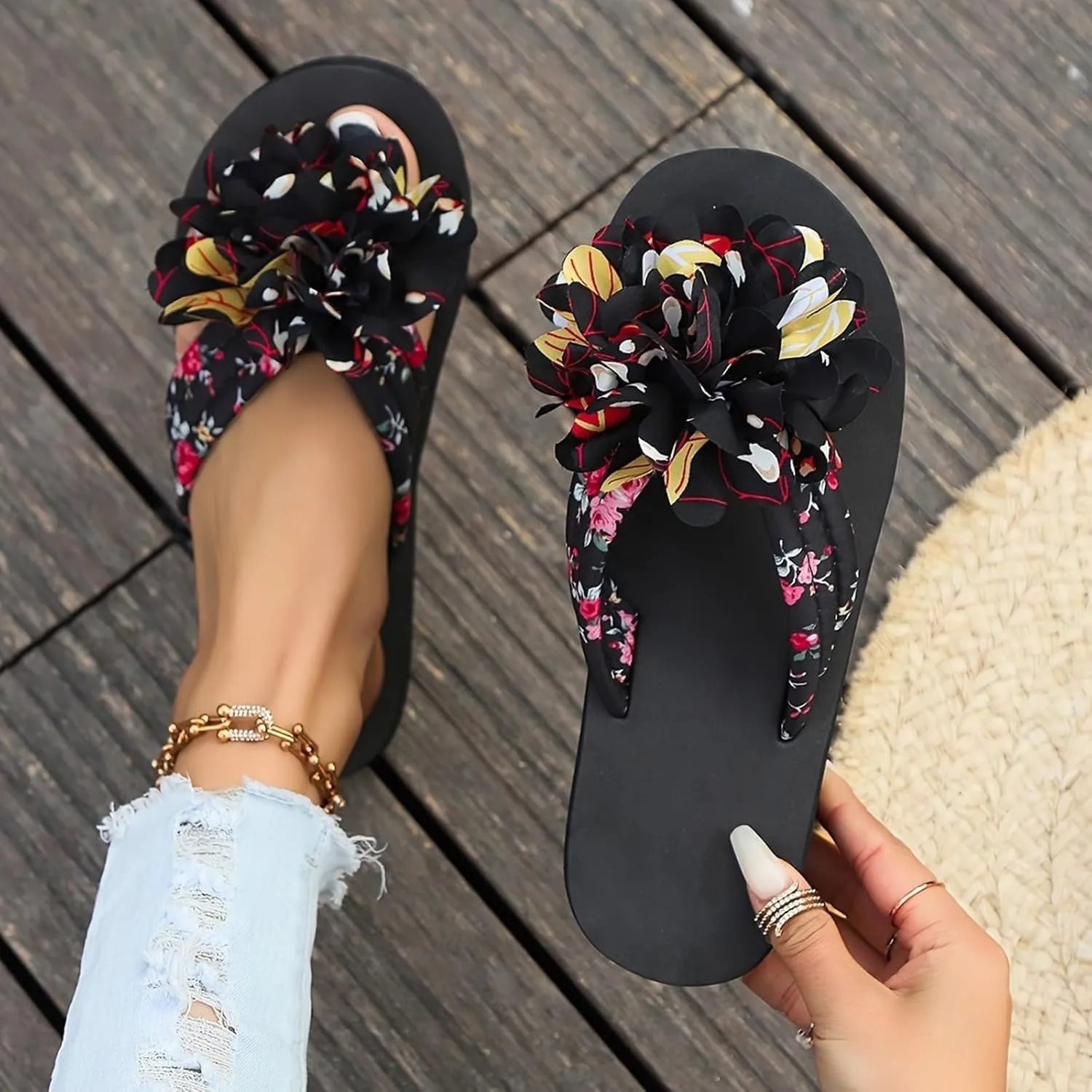 Hot Sandals Women Teen Slippers For Girls Beach Sandals Girls Women Platform Hiking Size 9