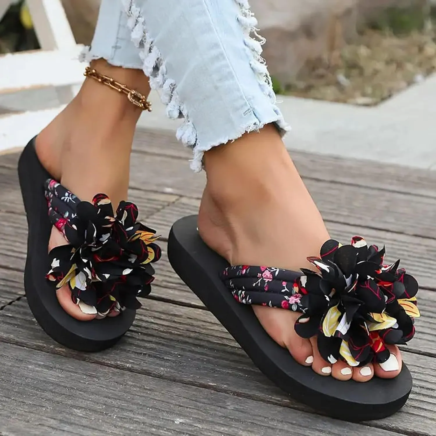 Hot Sandals Women Teen Slippers For Girls Beach Sandals Girls Women Platform Hiking Size 9