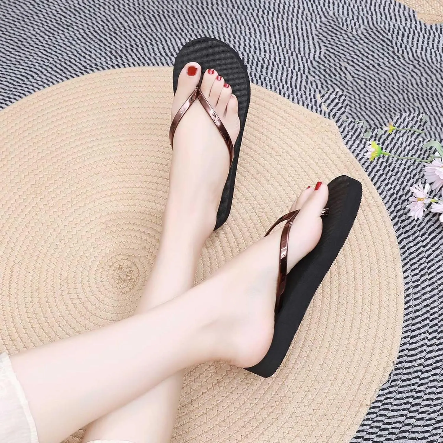 Women Summer Flat Flip Flops Comfort Flats Slippers Lightweight Clip Toe Thong Slides Sandals Beach Shoes