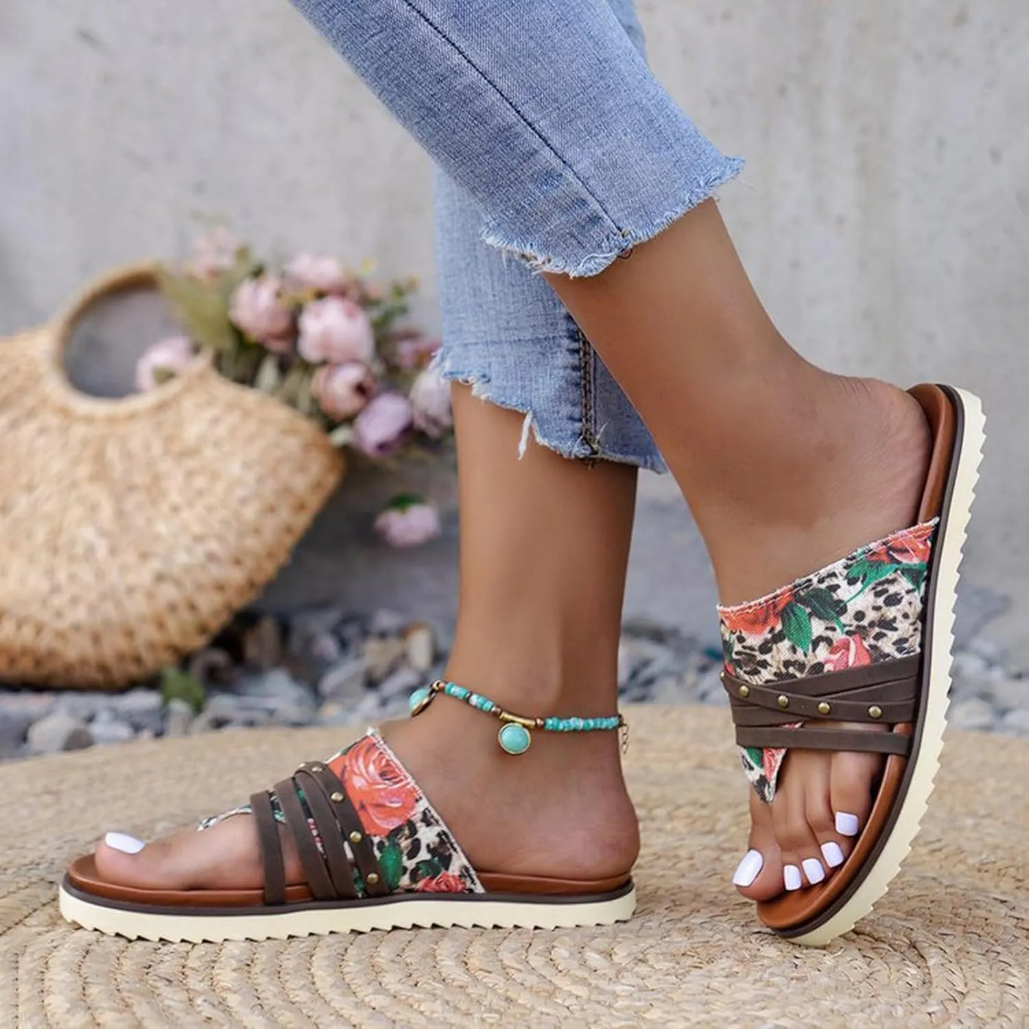 Women's Sandals Large Size Flat Flower Flip Flops Women's Outer Wear Printed Beach Sandals Lady Sandals Fashion